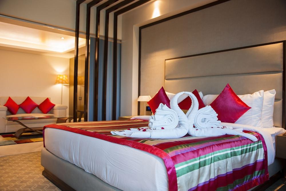 Radisson Lucknow City Center Kültér fotó